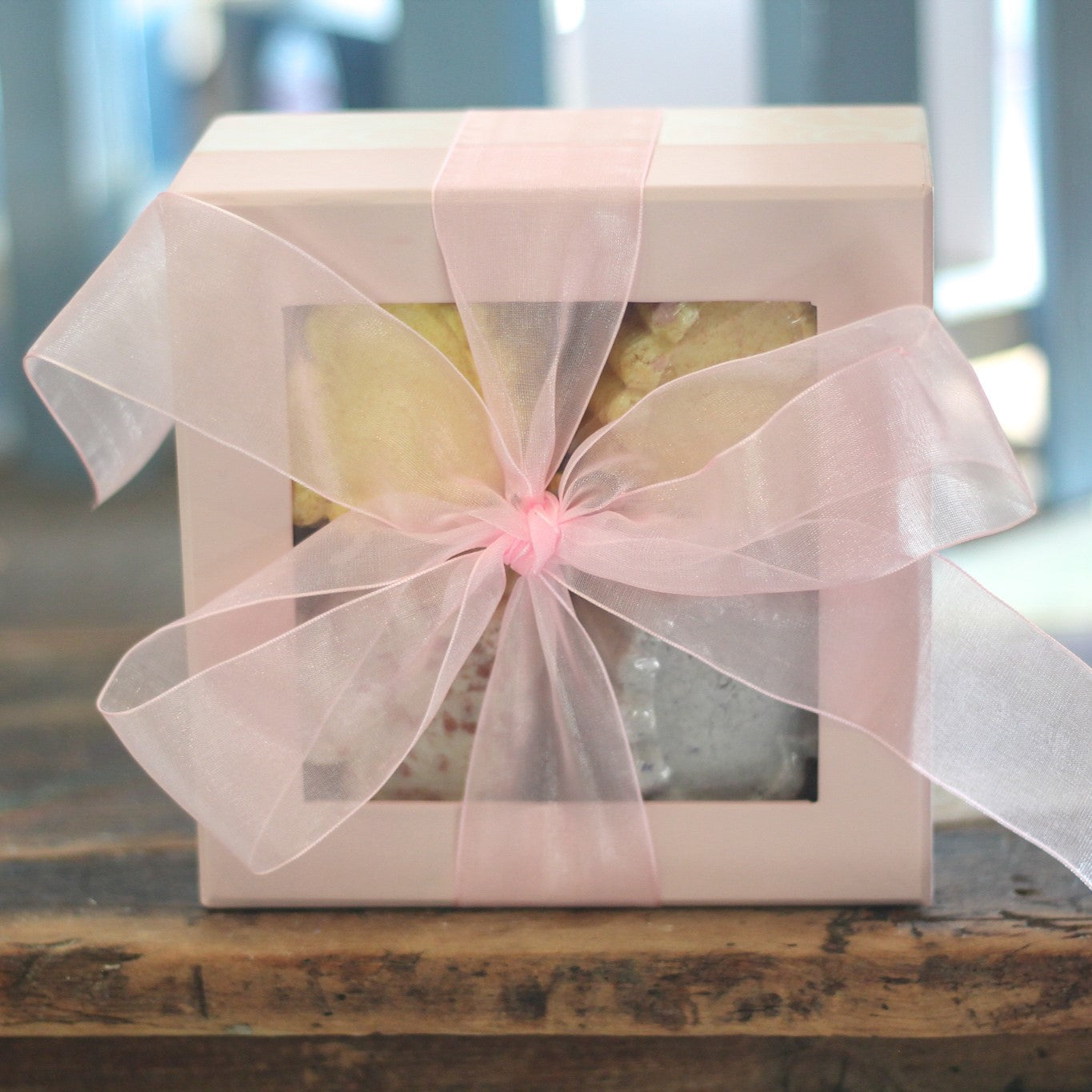 All My Heart Bubble Bomb Gift Set | Romantic Bath Gift