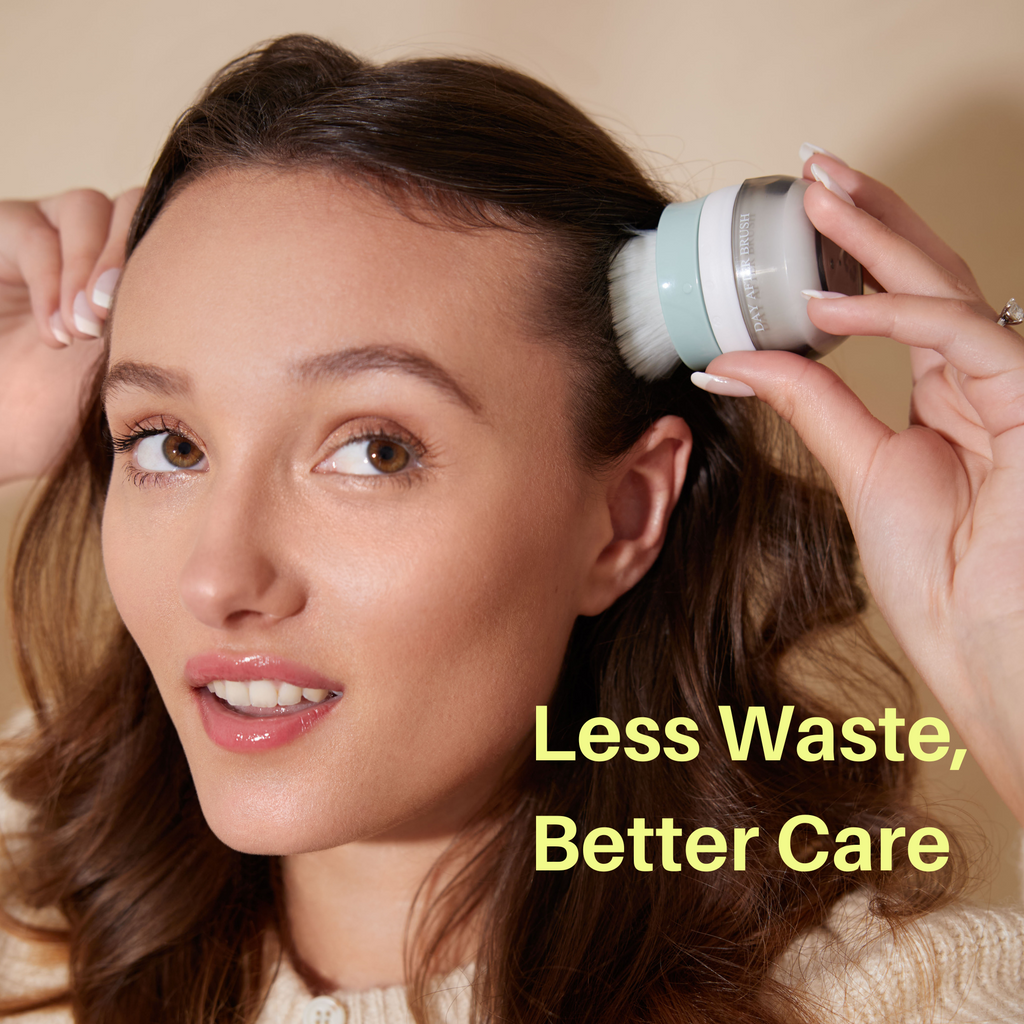 Day After™ Brush - Dry Shampoo Powder Applicator