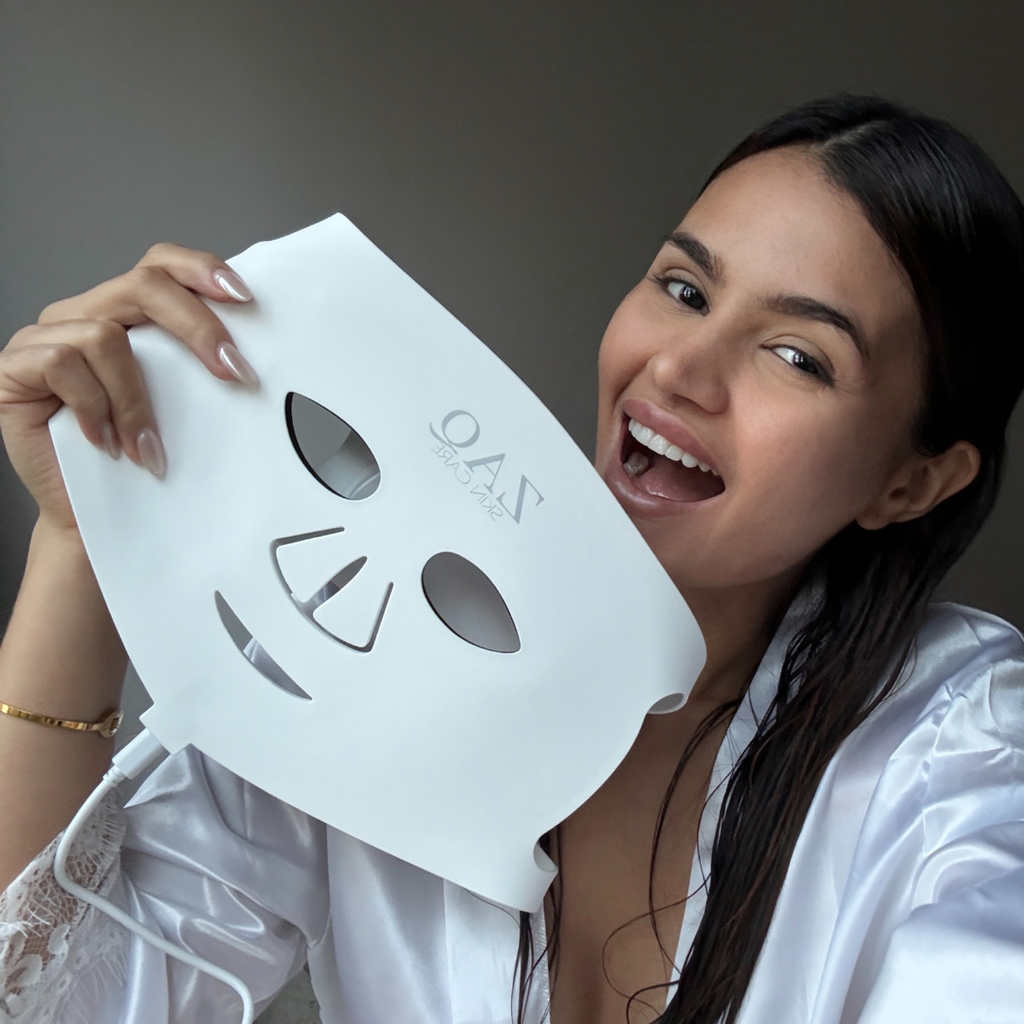 LED Face Mask | Red & Blue Light Skin Care Device
