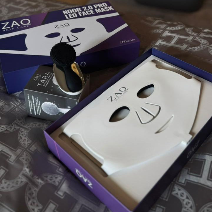 LED Face Mask | Red & Blue Light Skin Care Device