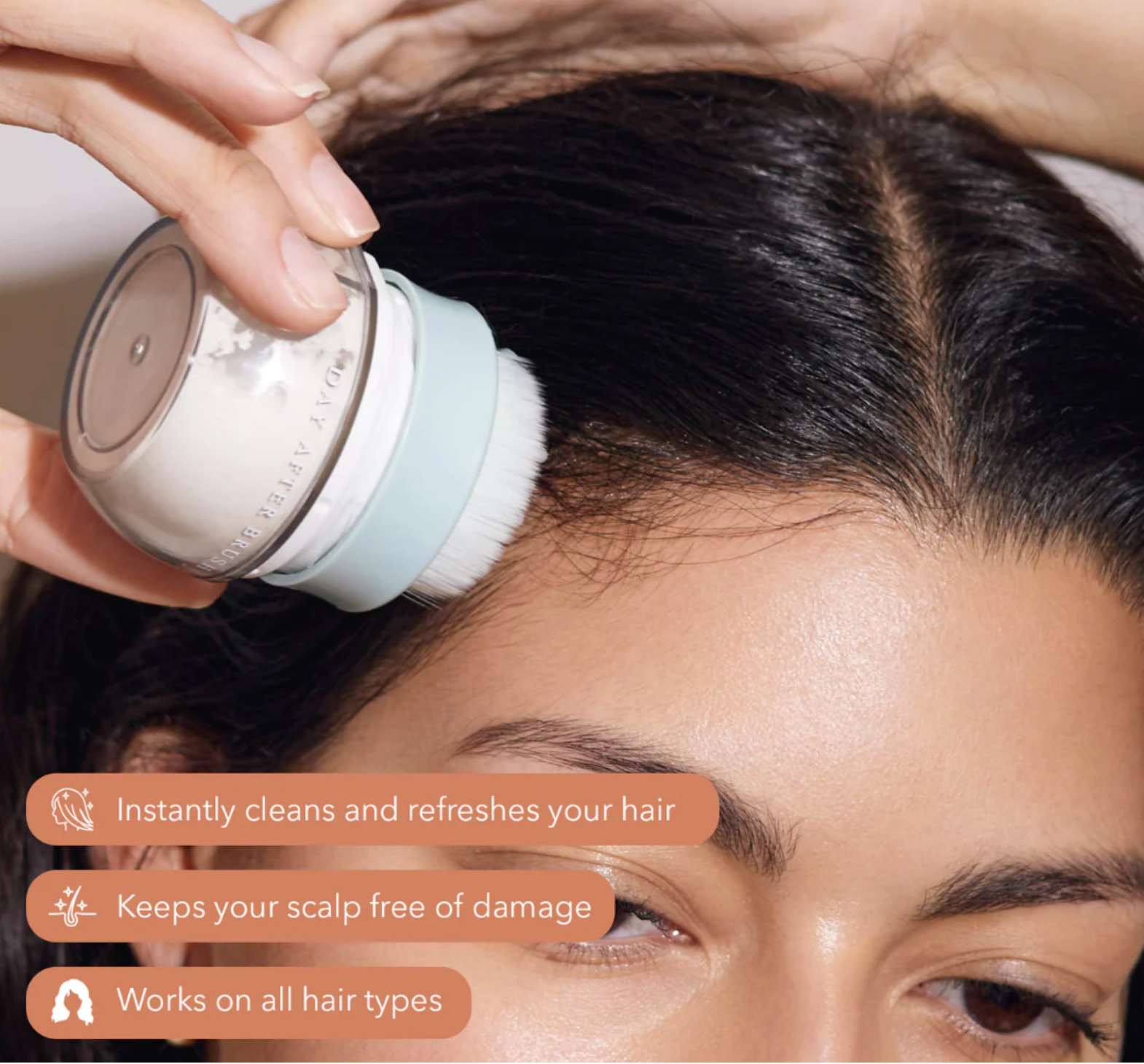 Day After™ Brush - Dry Shampoo Powder Applicator