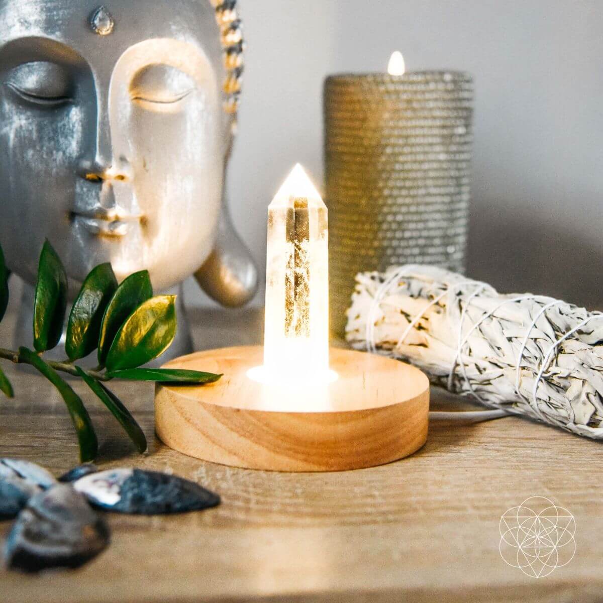 Clear Quartz Crystal Lamp - Natural Stone Night Light for Calming Ambiance